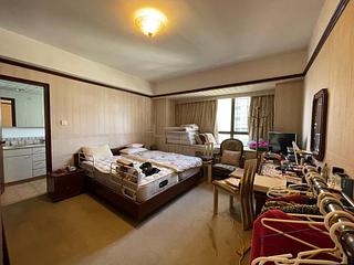 Mid Levels West - Kingsland Court 03