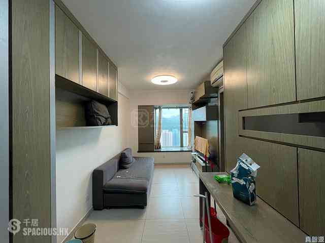 Tseung Kwan O - Tseung Kwan O Plaza Phase 1 Block 3 01