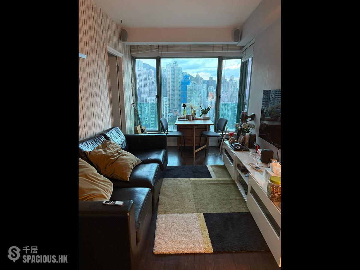 Sheung Wan - Queen's Terrace 01