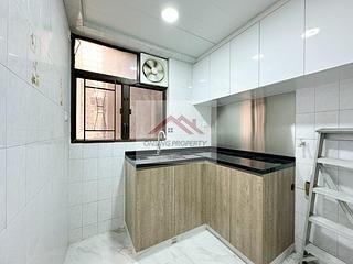 Causeway Bay - Chee On Building 02