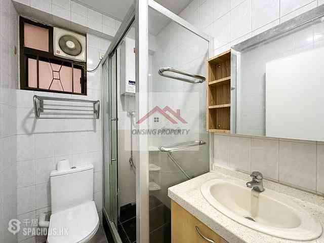 Causeway Bay - Chee On Building 03