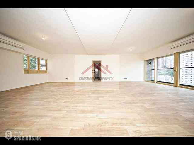 Mid Levels Central - St. Joan Court 01