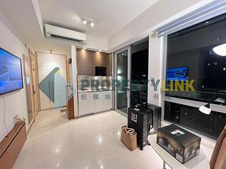 Sai Ying Pun - 63, Pokfulam 04