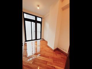 Causeway Bay - Yee Wah Mansion 05