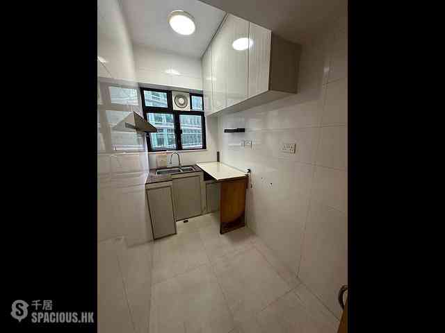 Wan Chai - Newman House 06