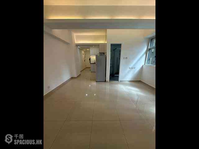 Wan Chai - Tak Wah Mansion 02