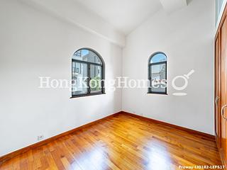 Chung Hom Kok - Casa Del Sol 08