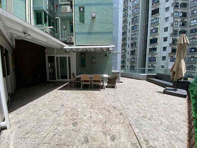 Tai Hang - Y.I 01