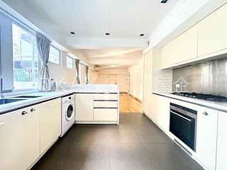 Sai Ying Pun - Ka Fu Building 08