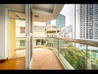 Mid Levels Central - Grand House 02