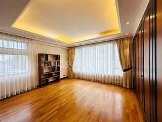 Mid Levels West - Savoy Court 06