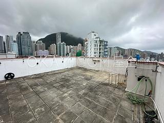 Sheung Wan - Queen's Terrace 03