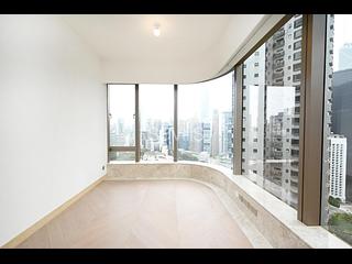 Mid Levels Central - 22A, Kennedy Road 03