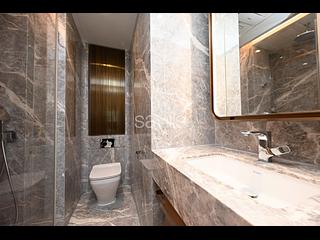 Mid Levels Central - 22A, Kennedy Road 14