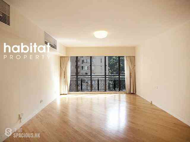 Mid Levels Central - Clovelly Court 01