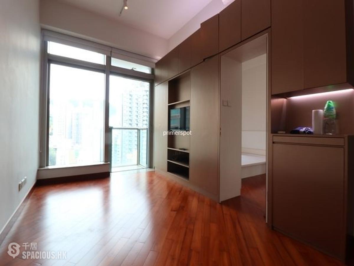 Wan Chai - The Avenue Phase 2 01