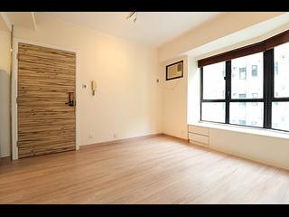 Mid Levels Central - Vantage Park Block 2 05