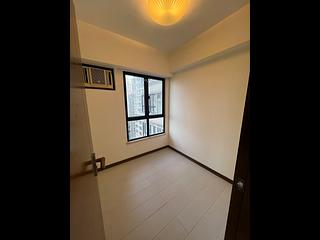 Mid Levels Central - Vantage Park 05