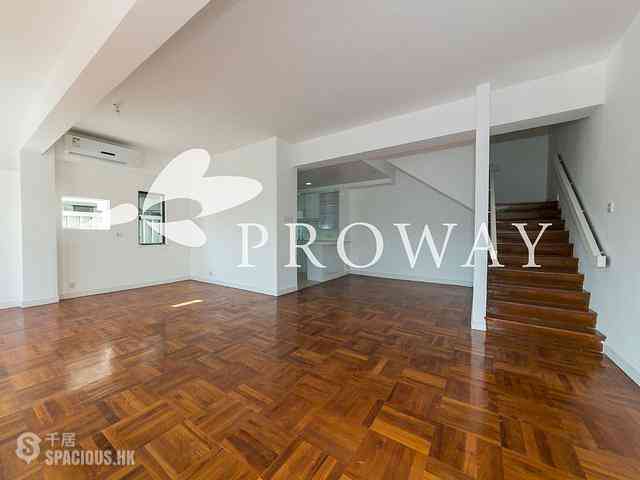 Chung Hom Kok - Jadebeach Villa 01