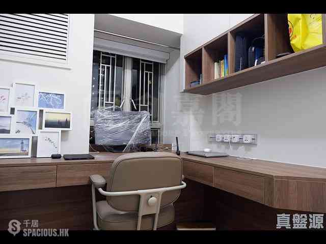 Tseung Kwan O - Park Central Phase 1 Block 8 04