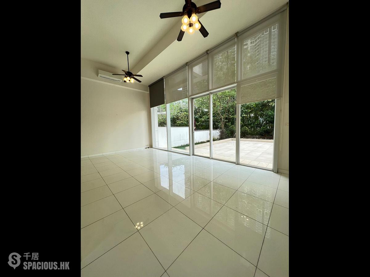 Tung Chung - Coastal Skyline Phase 2 Le Bleu 01