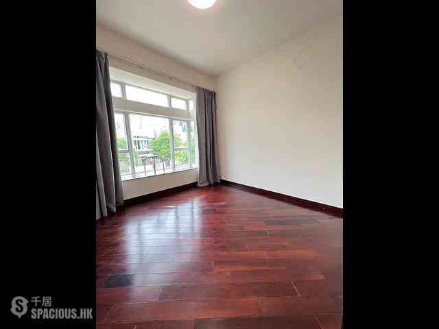 Tung Chung - Coastal Skyline Phase 2 Le Bleu 10