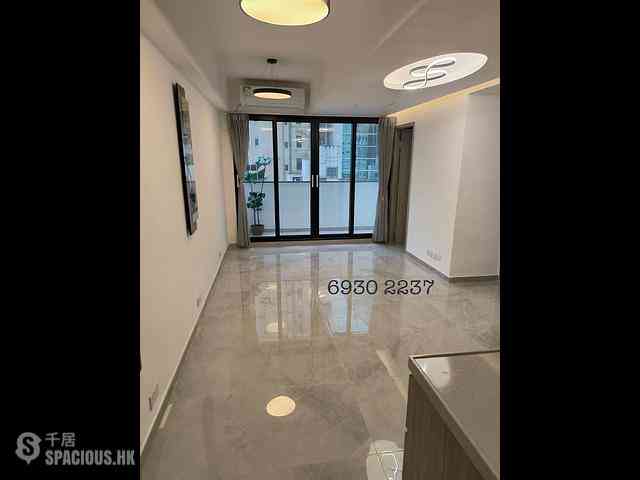 Wan Chai - Hong Kong Building (Mansion) 06