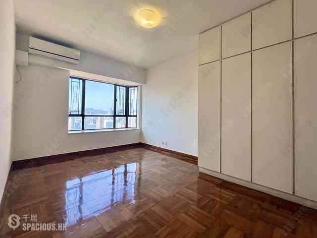 Mid Levels West - Skylight Tower 12