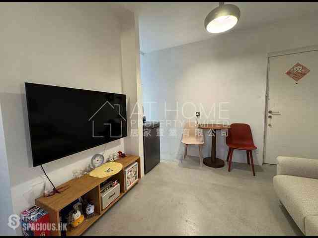 Sai Ying Pun - Yee Shun Mansion 01