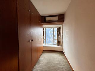 Mid Levels West - Bonham Court 04