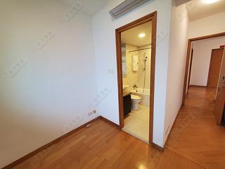 Wan Chai - The Zenith 06