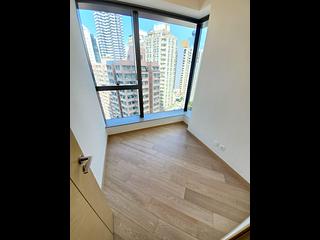 Shek Tong Tsui - Novum West 08