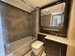 Wong Chuk Hang - The Southside Phase 2 La Marina Tower 2B 05