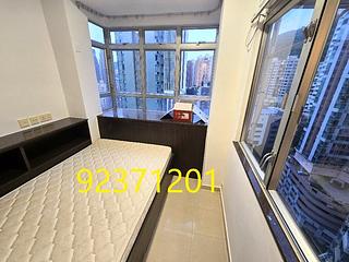 Wan Chai - Vincent Mansion 04