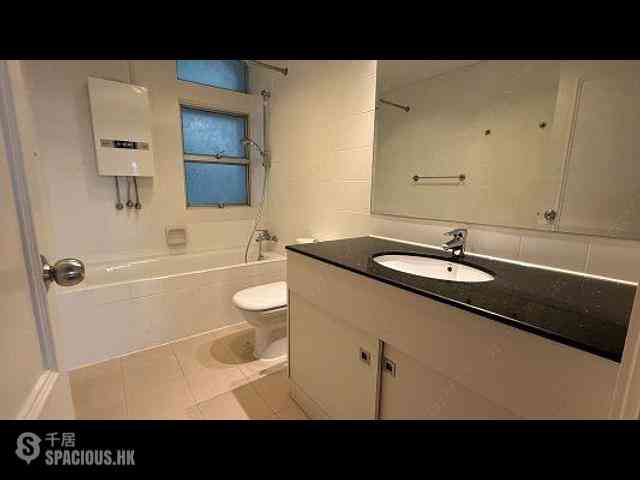 Repulse Bay - 24, Repulse Bay Road 11