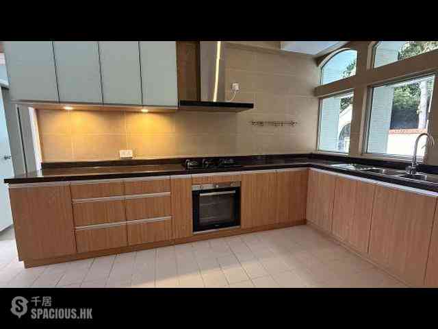 Repulse Bay - 24, Repulse Bay Road 04