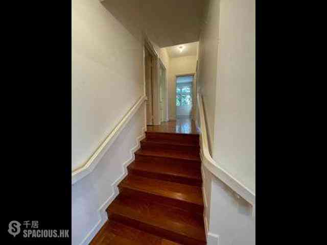 Repulse Bay - 24, Repulse Bay Road 16