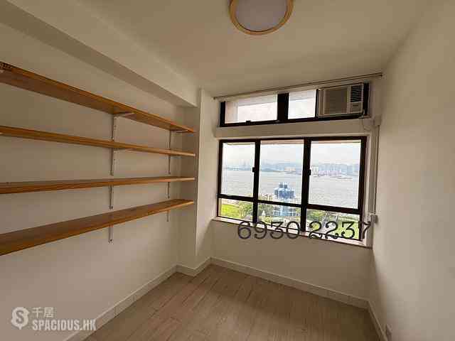 Sheung Wan - 76, Connaught Road West 03