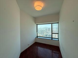 West Kowloon - Sorrento Phase 2 Block 2 15