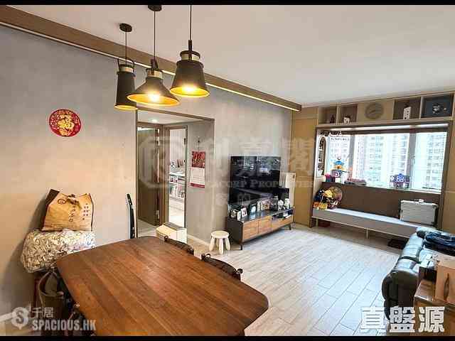 Braemar Hill - Viking Villas 01