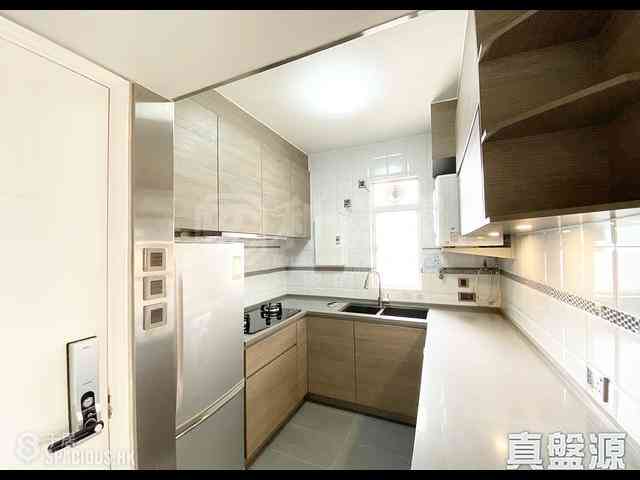 Braemar Hill - Viking Villas 01