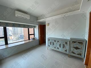 West Kowloon - The Arch Star Tower (Block 2) 10