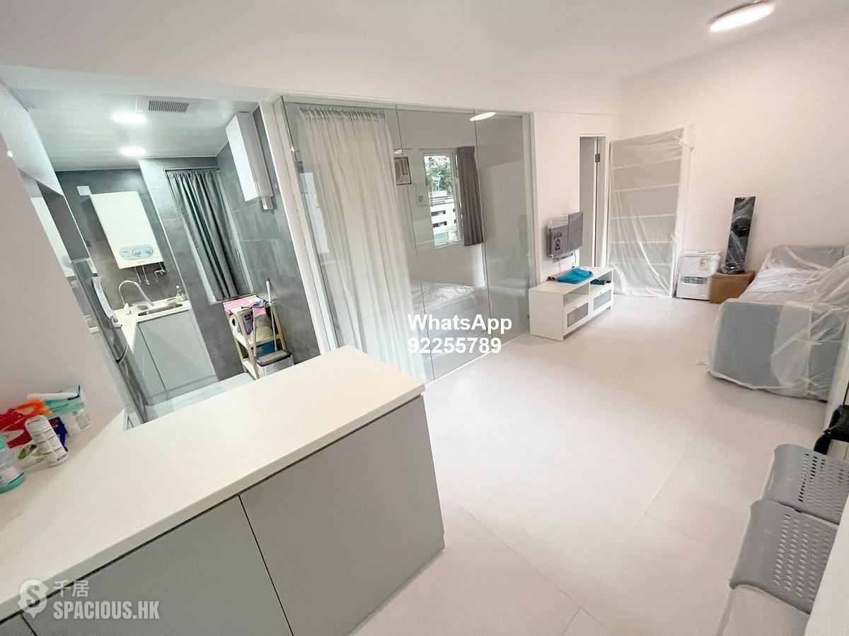 Mid Levels Central - Woodland Court 01
