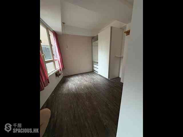 Wan Chai - Vincent Mansion High Block 04