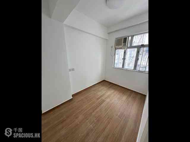 Wan Chai - Golden Jubilee House 04