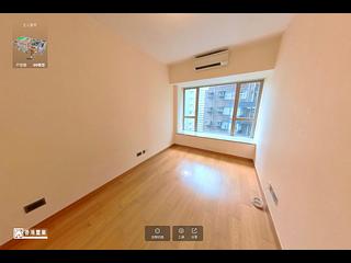 Sai Ying Pun - The Nova 04