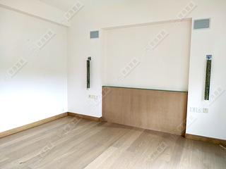 Tai Hang - Swiss Towers 04
