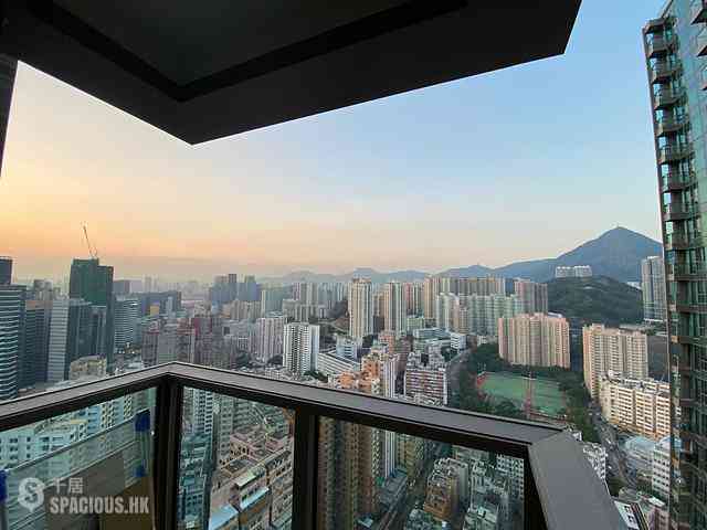 Kwun Tong - Grand Central 01