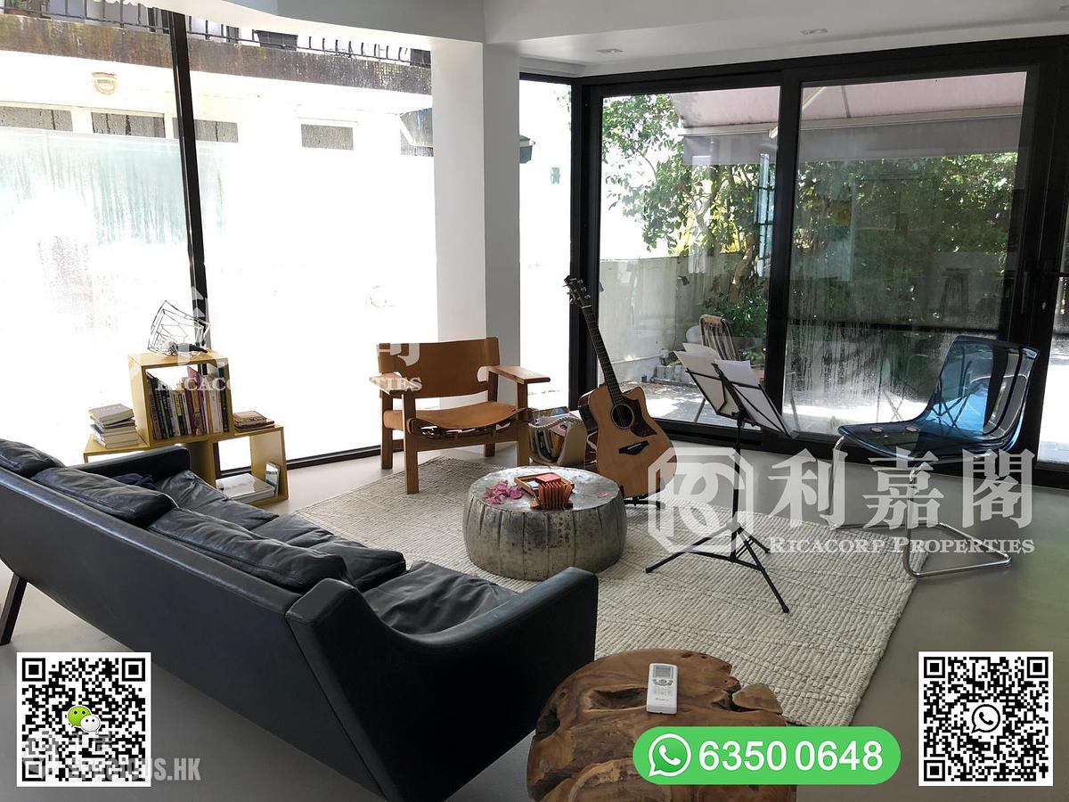 Sai Kung - Spanish Villa 01
