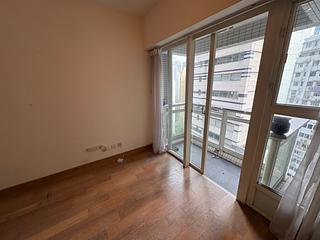 Soho - Centrestage 02